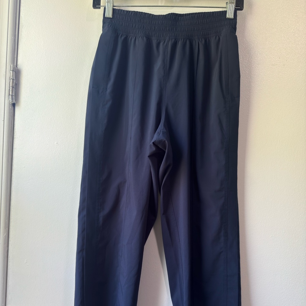 Black Cropped Ankle Pants with Relaxed Fit - Picture 2 of 6